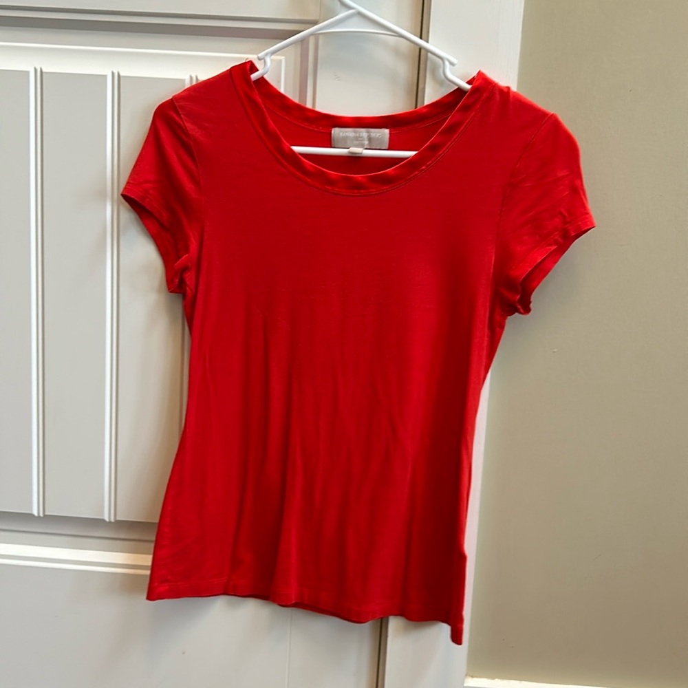 Banana republic brand T-shirt with satin trim, neckline size small